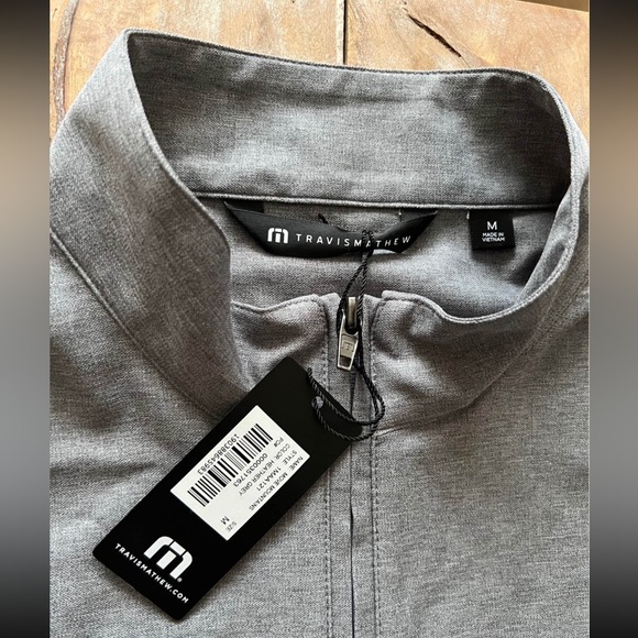 NEW Travis Mathew Jacket - Picture 3 of 5